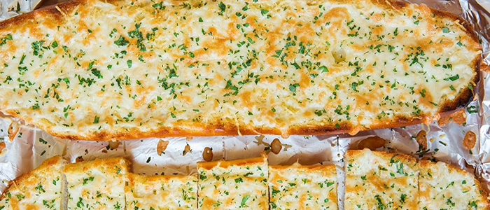 Garlic Bread Pizza 